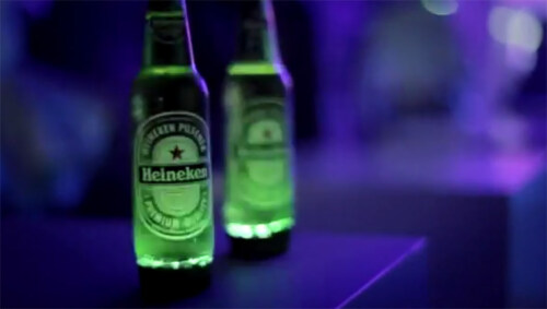 Artikelbild für: Eine interaktive Flasche von Heineken: igNITE
