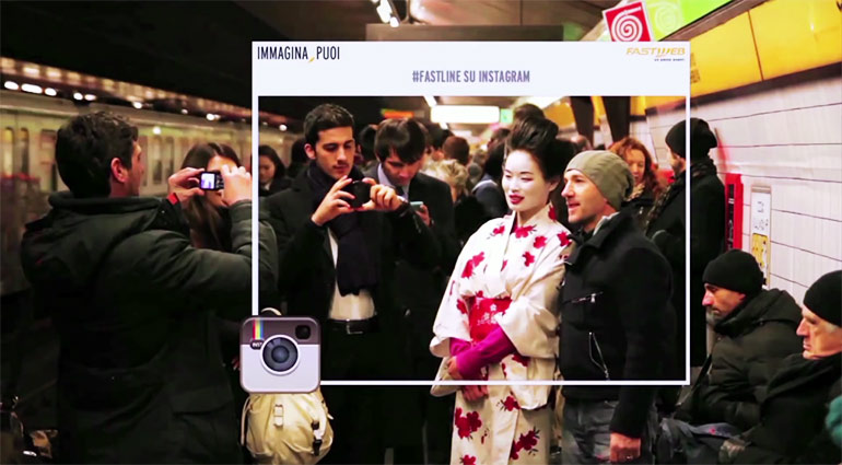 Artikelbild für: Großartige Promotion in der Mailänder Metro: innerhalb weniger Sekunden von Italien nach Japan